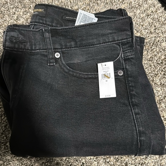 NWT! Banana Republic Black High-Rise Straight Organic Cotton Jean -Size 31 🔹 - Picture 7 of 10